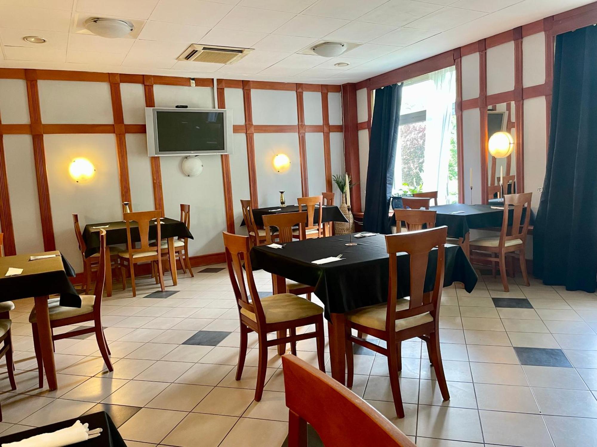 Hotel Marco Będzin Екстериор снимка